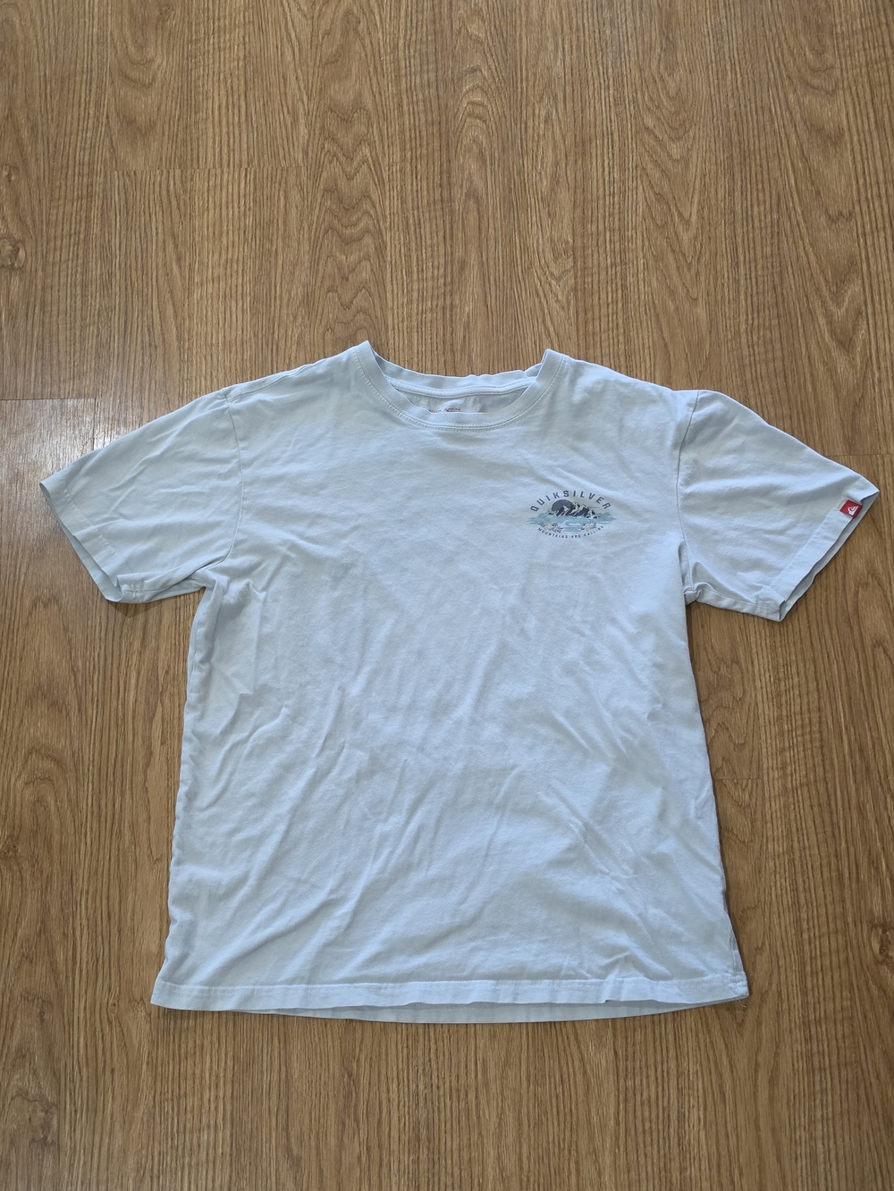 Quiksilver White Graphic Crew Neck T-Shirt Size S